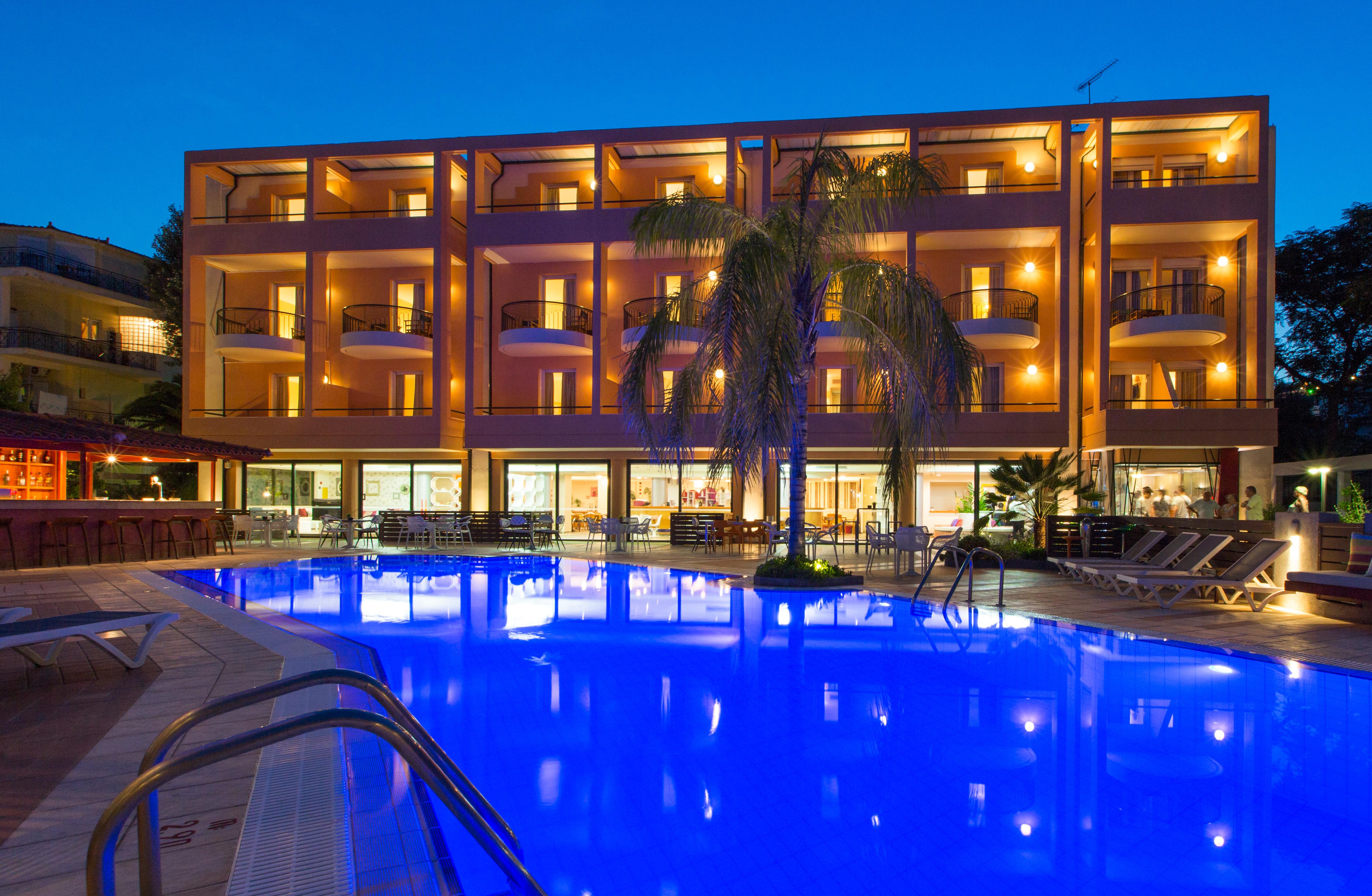 Flisvos Royal Hotel & Suites Tolón Exterior foto